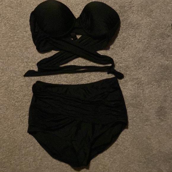 SUPER SEXY GABI FRESH BIKINI - Picture 10 of 12